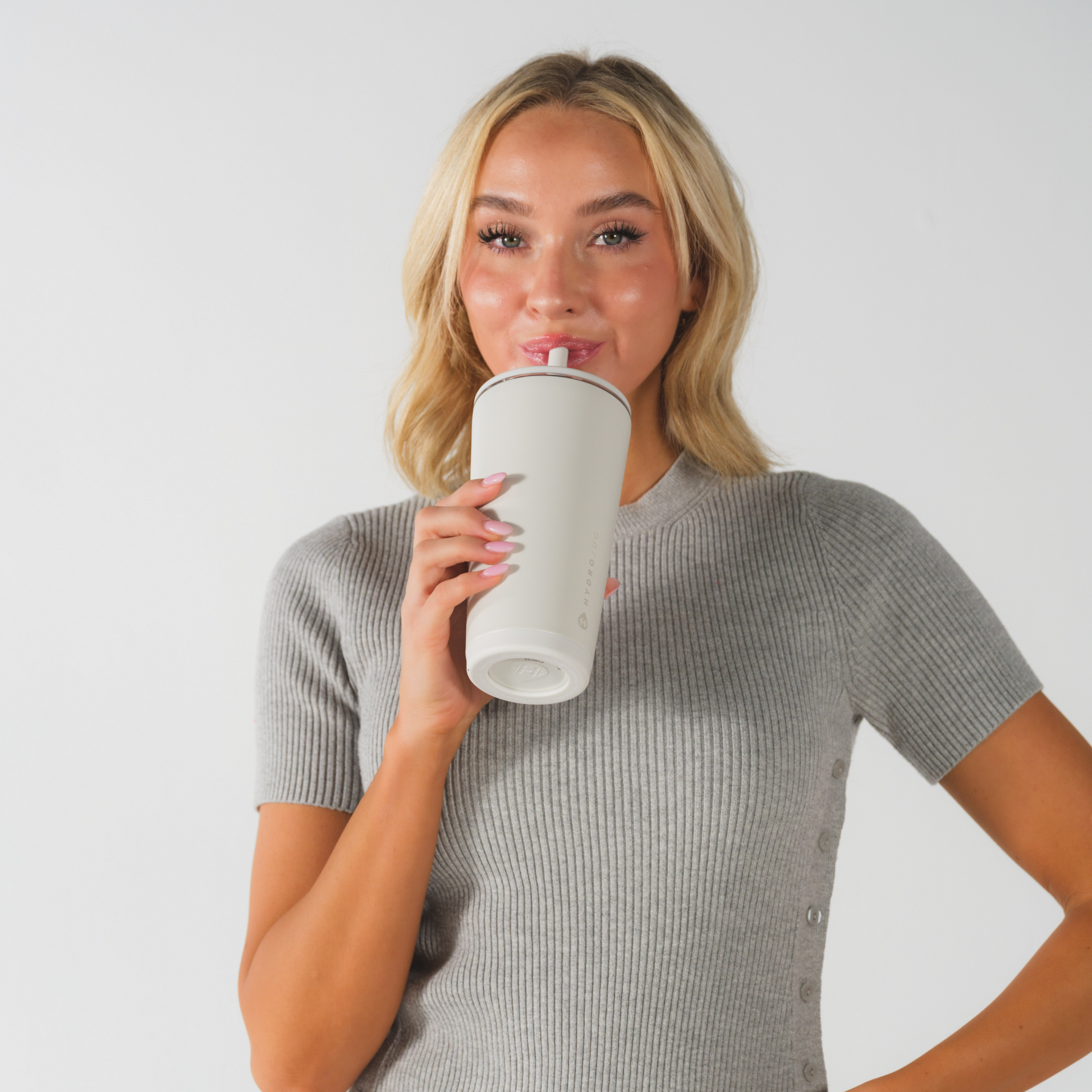 linen-20oz-592ml-g8 EverydayTumbler20oz.-Linen-WPI-1_1.png
